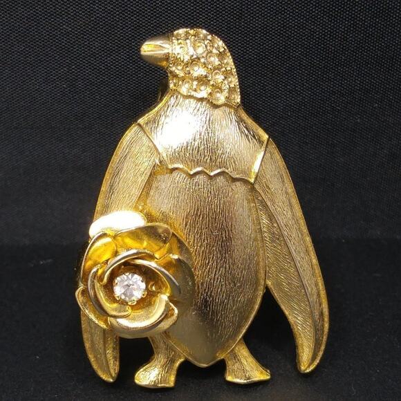 Kirks Folly Penguin Scarf Pin Necklace Enhancer, Gold Plated, 1 1/2 Inches - Picture 2 of 7